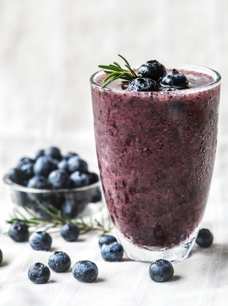Fruit smoothie for&nbsp;breakfast!